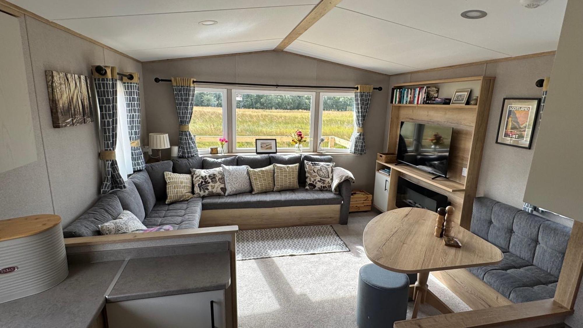 Wildcat Lodge Grantown On Spey Екстериор снимка