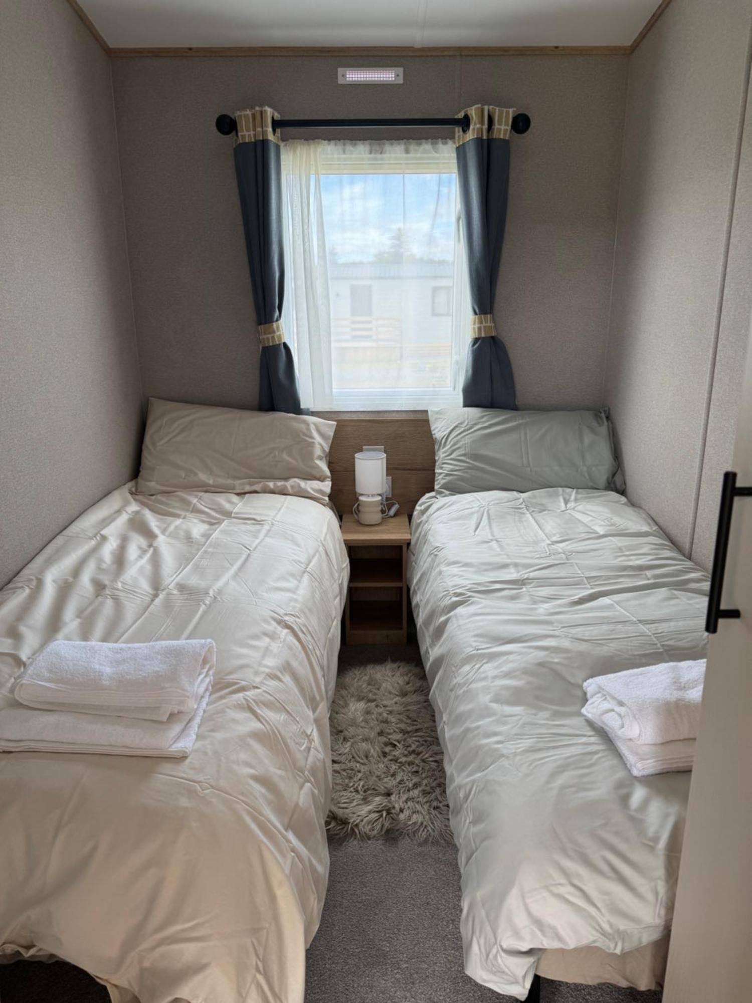 Wildcat Lodge Grantown On Spey Екстериор снимка