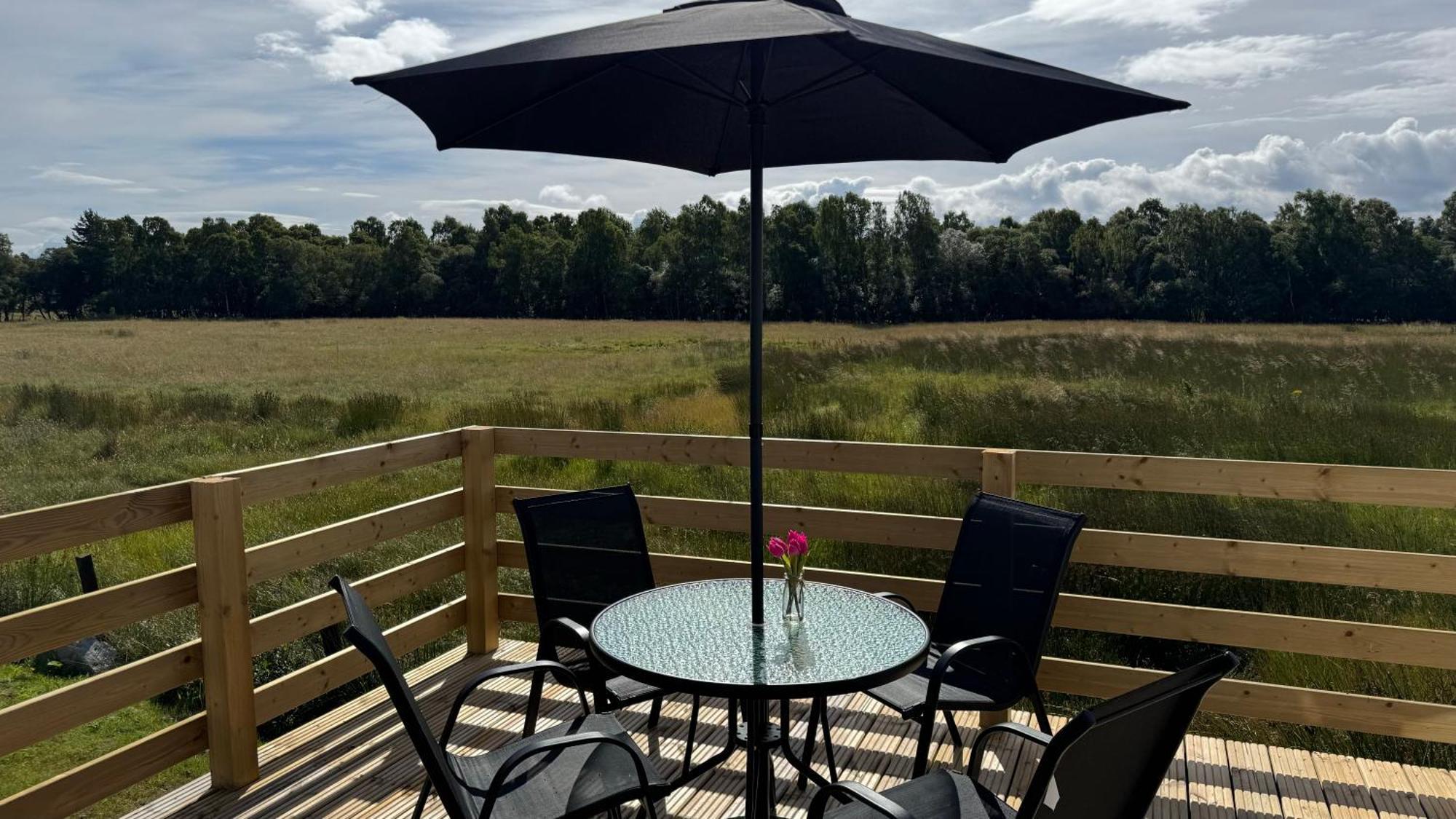 Wildcat Lodge Grantown On Spey Екстериор снимка